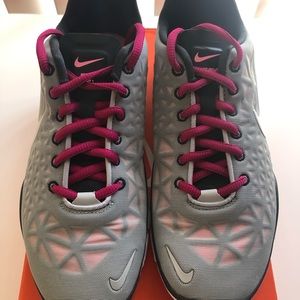 Nike Free TR Fit 3 - Women’s - size 7 - New!